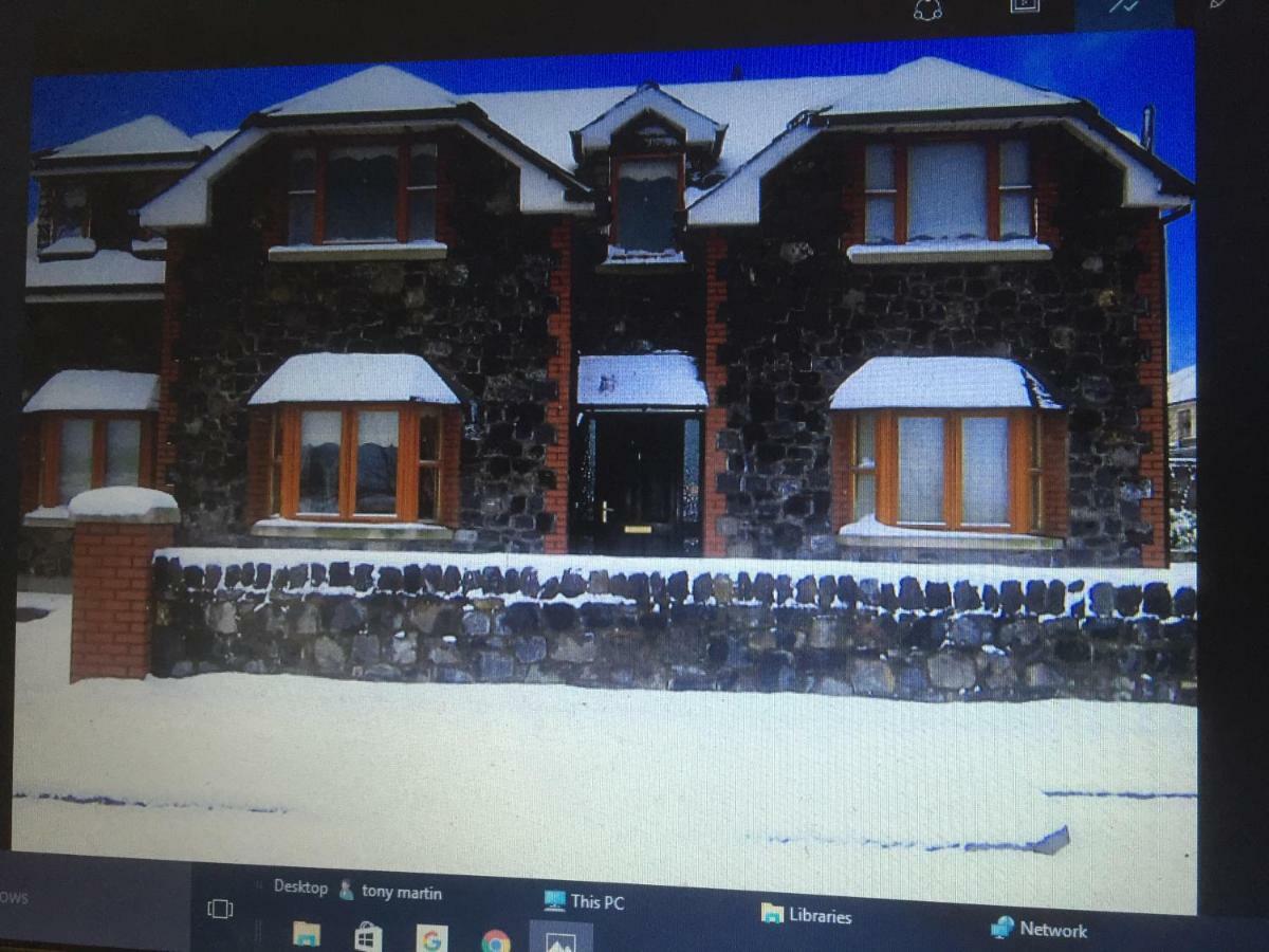 Knightsbrook Guesthouse Trim Exterior photo